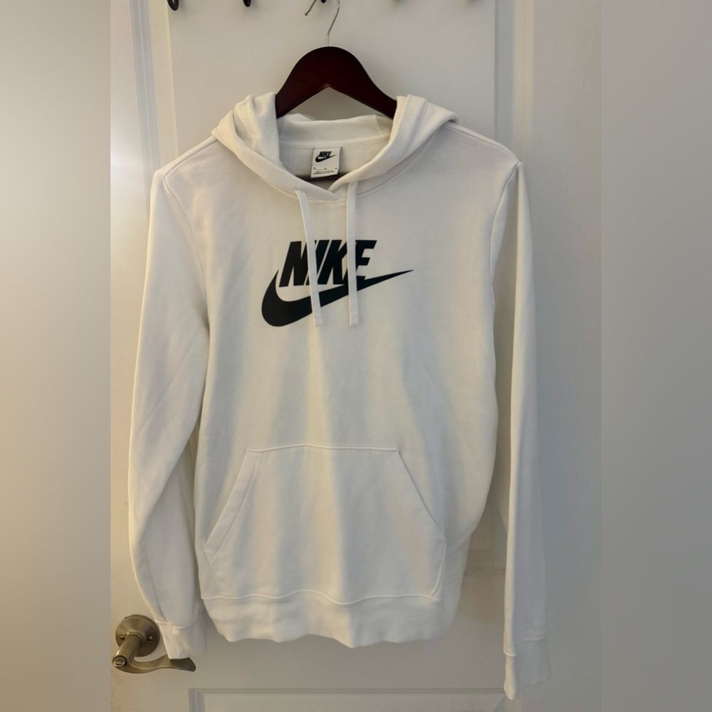 Nike Women’s White Sportswear Club Fleece Hoodie